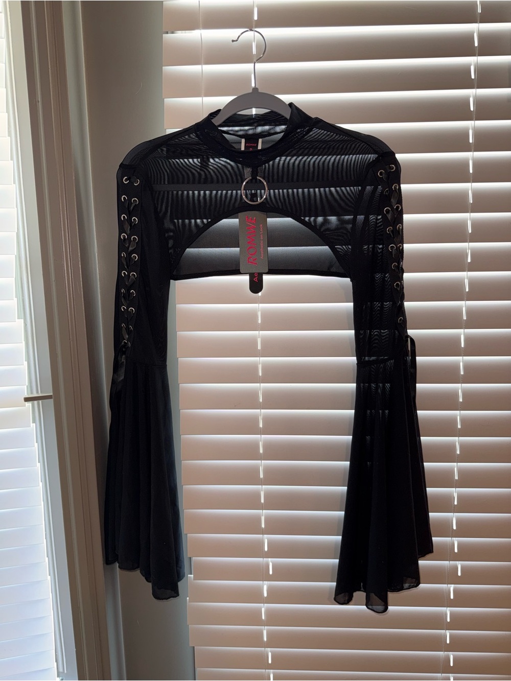 ROMWE Black Mesh Long Sleeve Crop Top with Lace-Up Sleeves